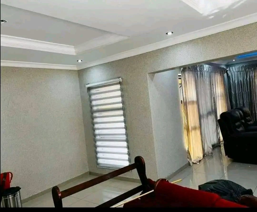 Glamour Coat Interior 4